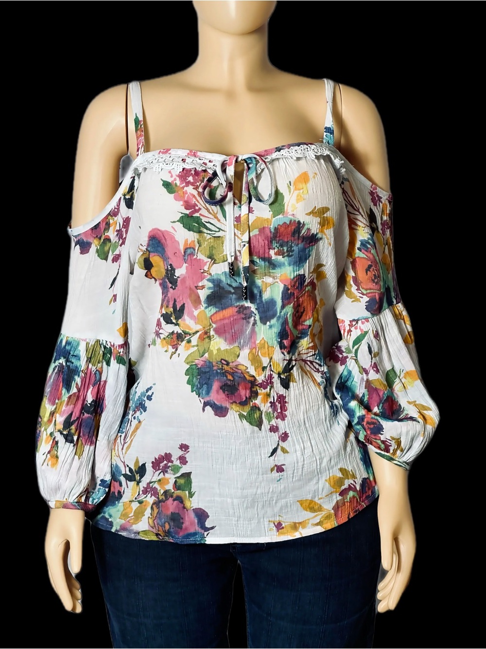 Spense White Cold-Shoulder Floral Tie-Neck Blouse